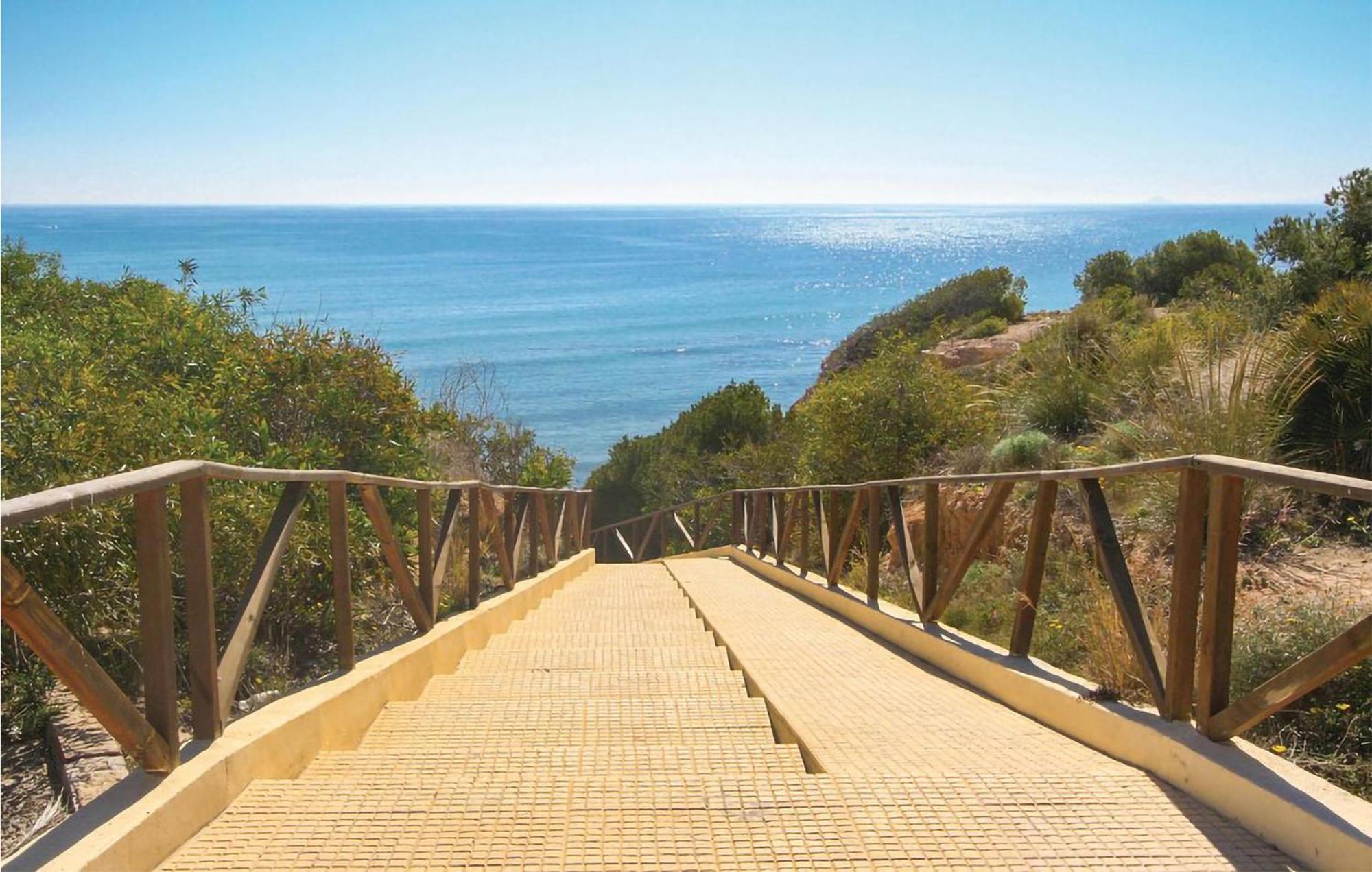 Awesome Apartment In Orihuela With Kitchen Playa Flamenca Exterior foto